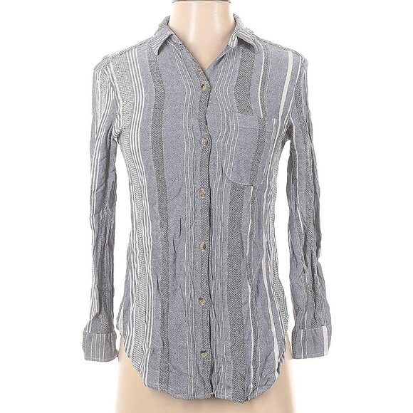 Maeve by Anthropologie Size XS 3/4 sleeve button-down shirt - Picture 1 of 4